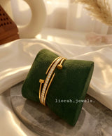 Nail design Bangle